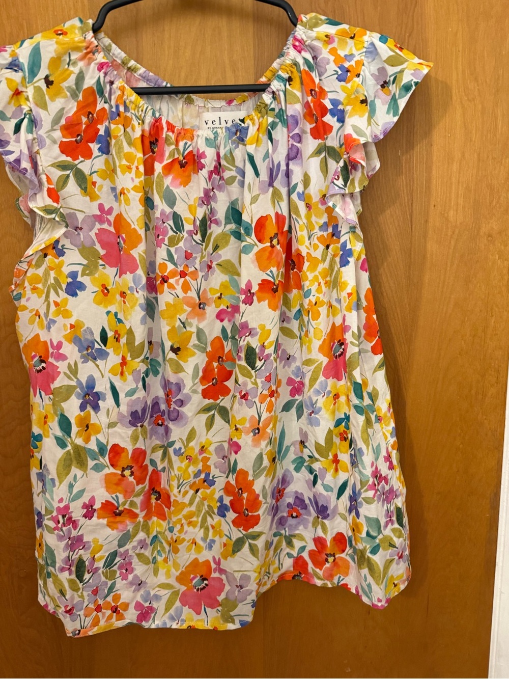 Velvet by Graham & Spencer Multicolor Floral Flutter Sleeve Tunic